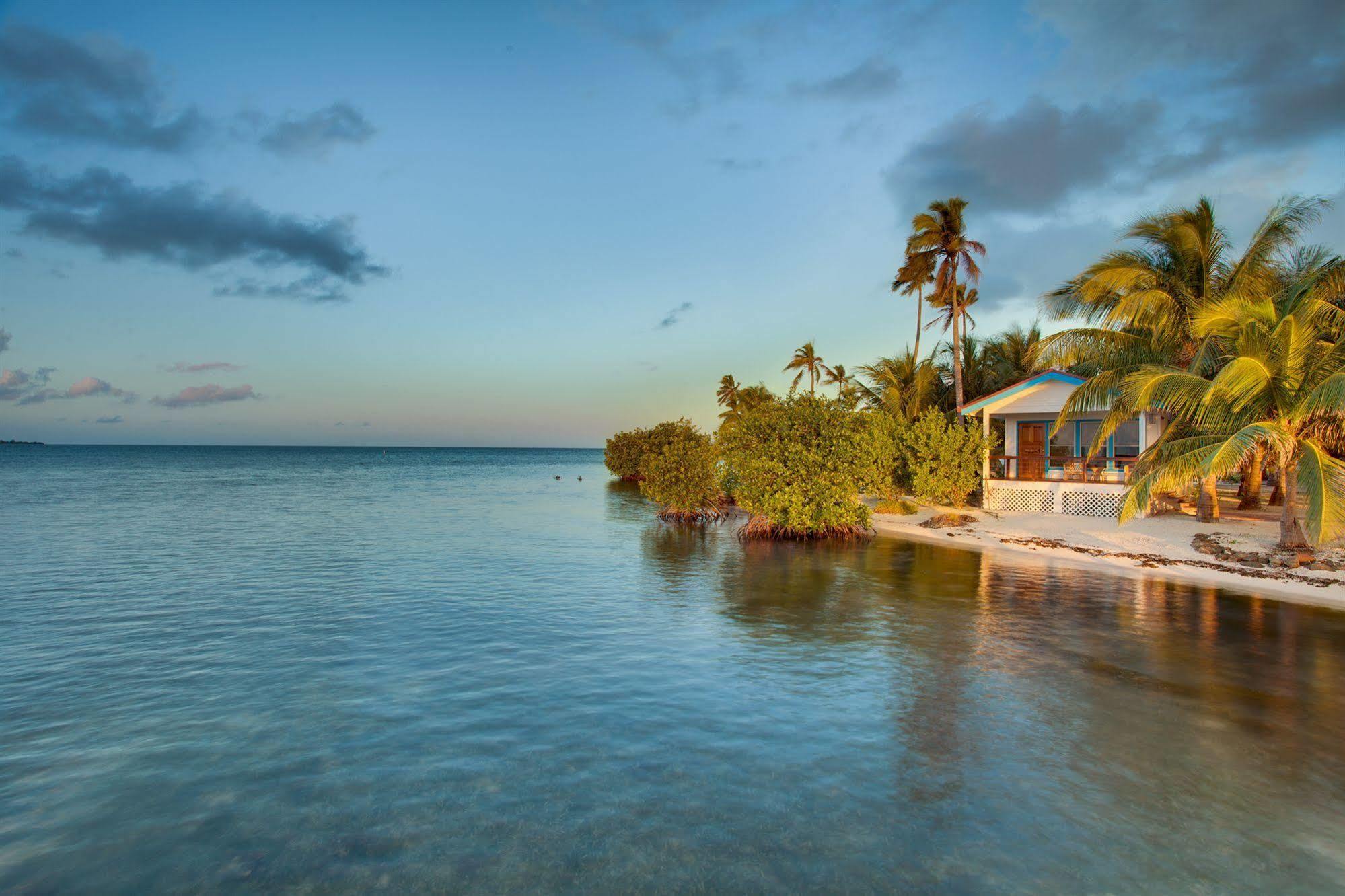 Hatchet Caye Island Resort (Adults Only) Placencia المظهر الخارجي الصورة
