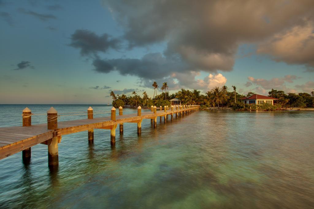 Hatchet Caye Island Resort (Adults Only) Placencia المظهر الخارجي الصورة
